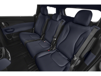 2025 Kia Carnival SX