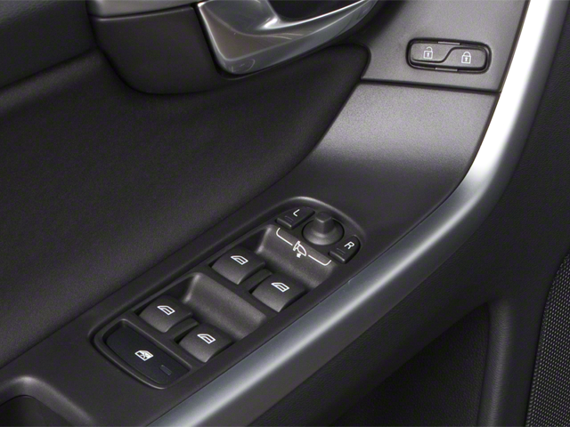 2011 Volvo XC60 T6