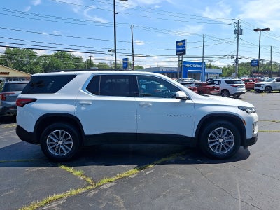 2022 Chevrolet Traverse LT Cloth