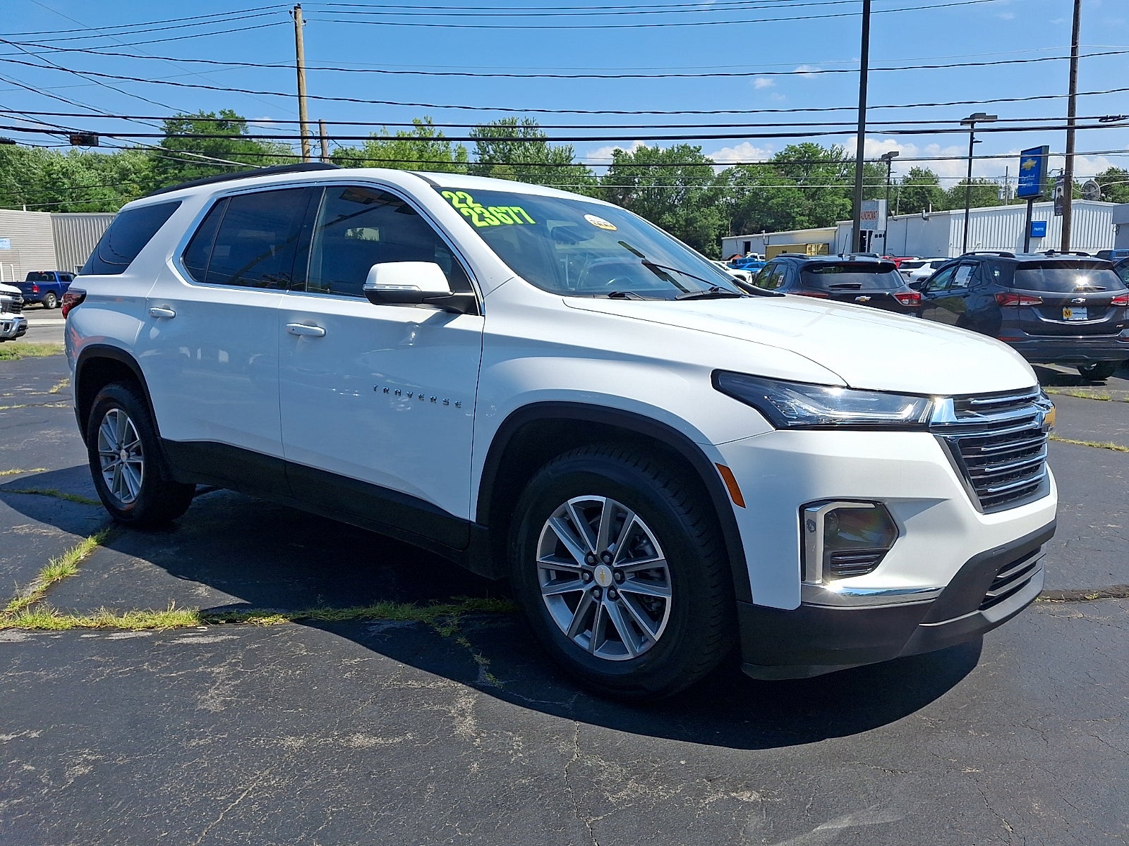 2022 Chevrolet Traverse LT Cloth