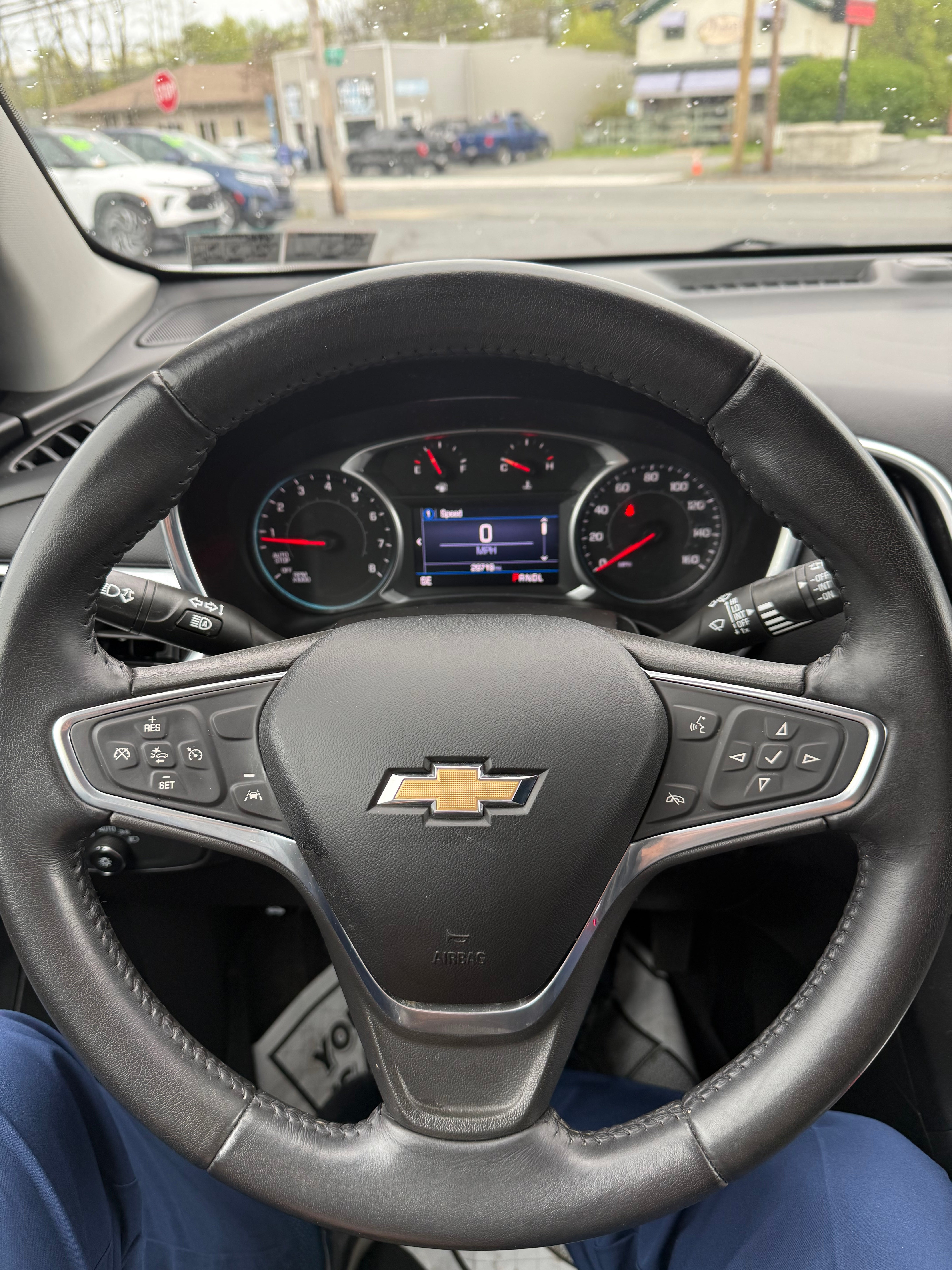 2022 Chevrolet Equinox LT - Photo 12