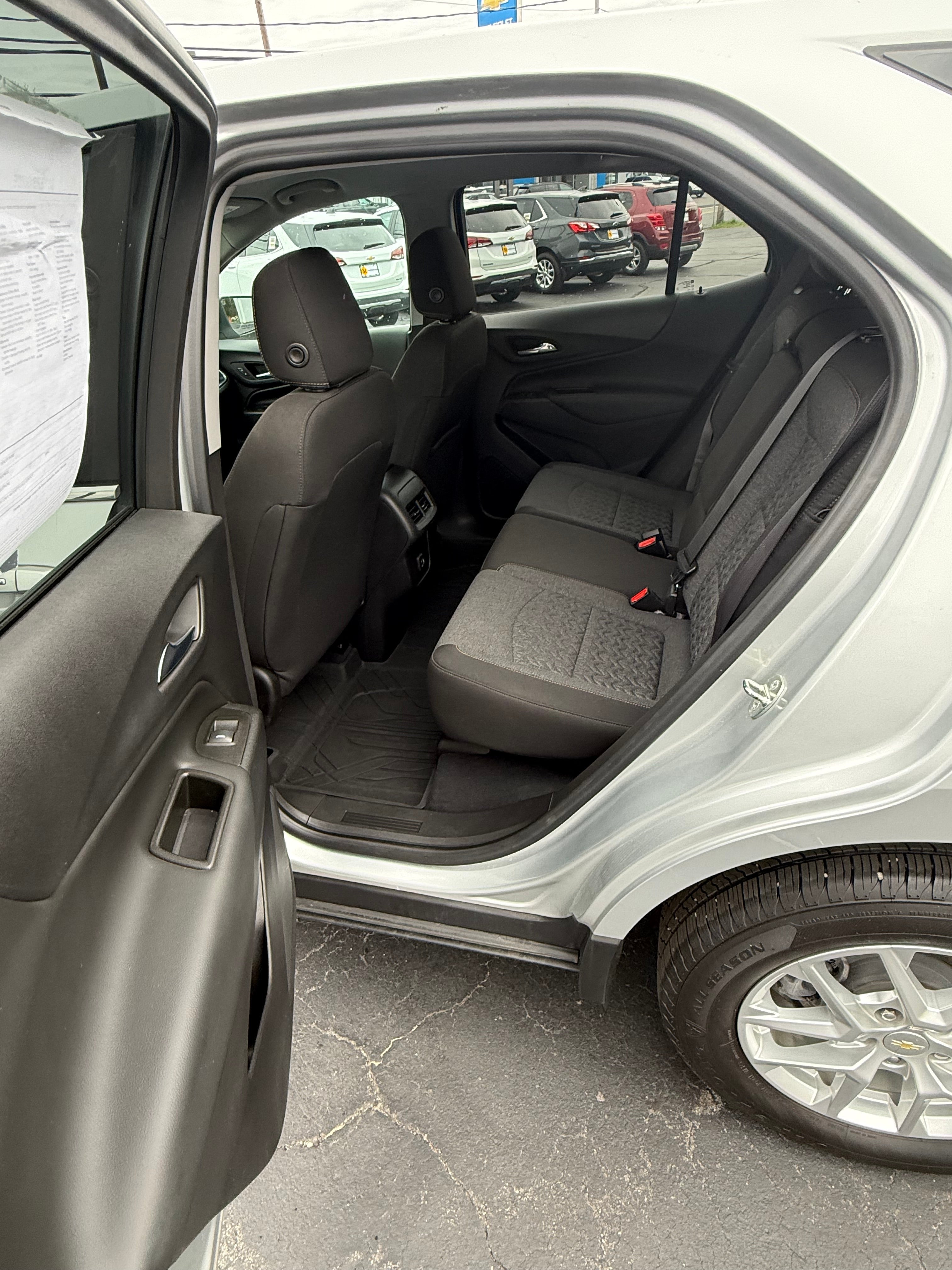 2022 Chevrolet Equinox LT - Photo 15