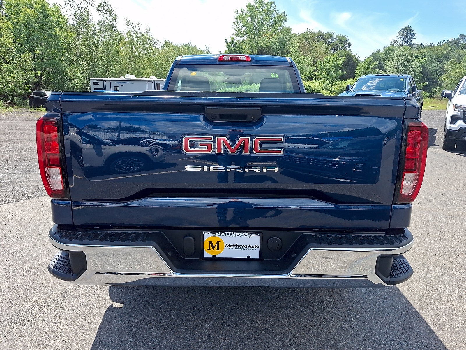2023 GMC Sierra 1500 Pro