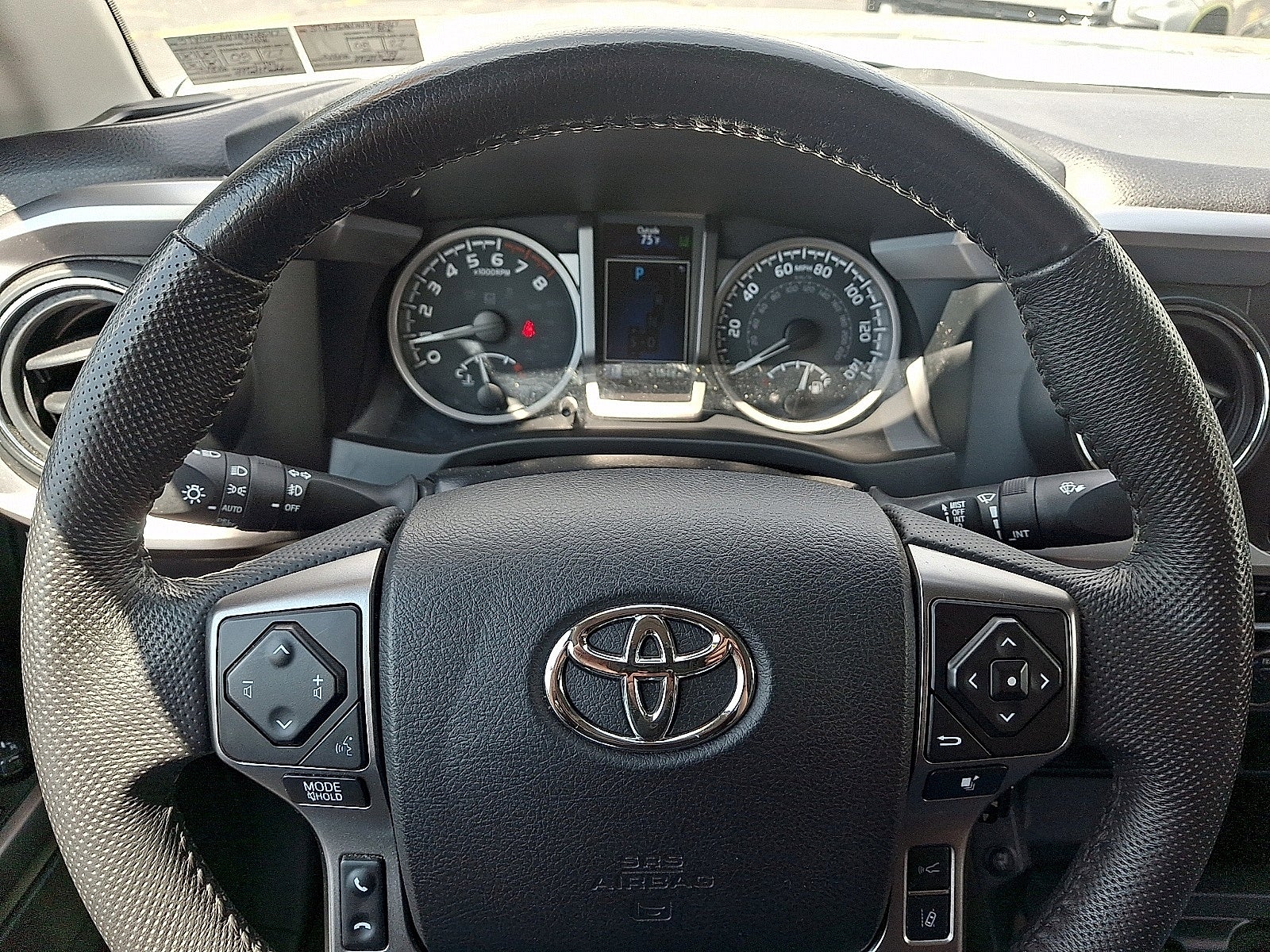 2022 Toyota Tacoma 4WD SR