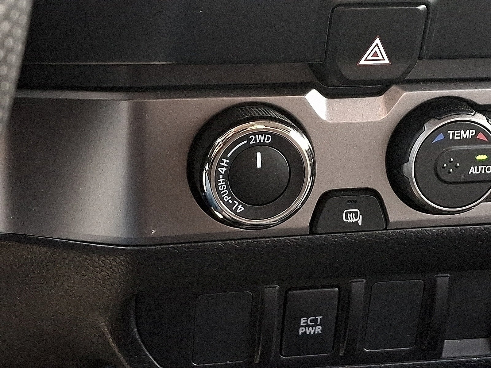 2022 Toyota Tacoma 4WD SR