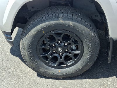 2022 Toyota Tacoma 4WD SR