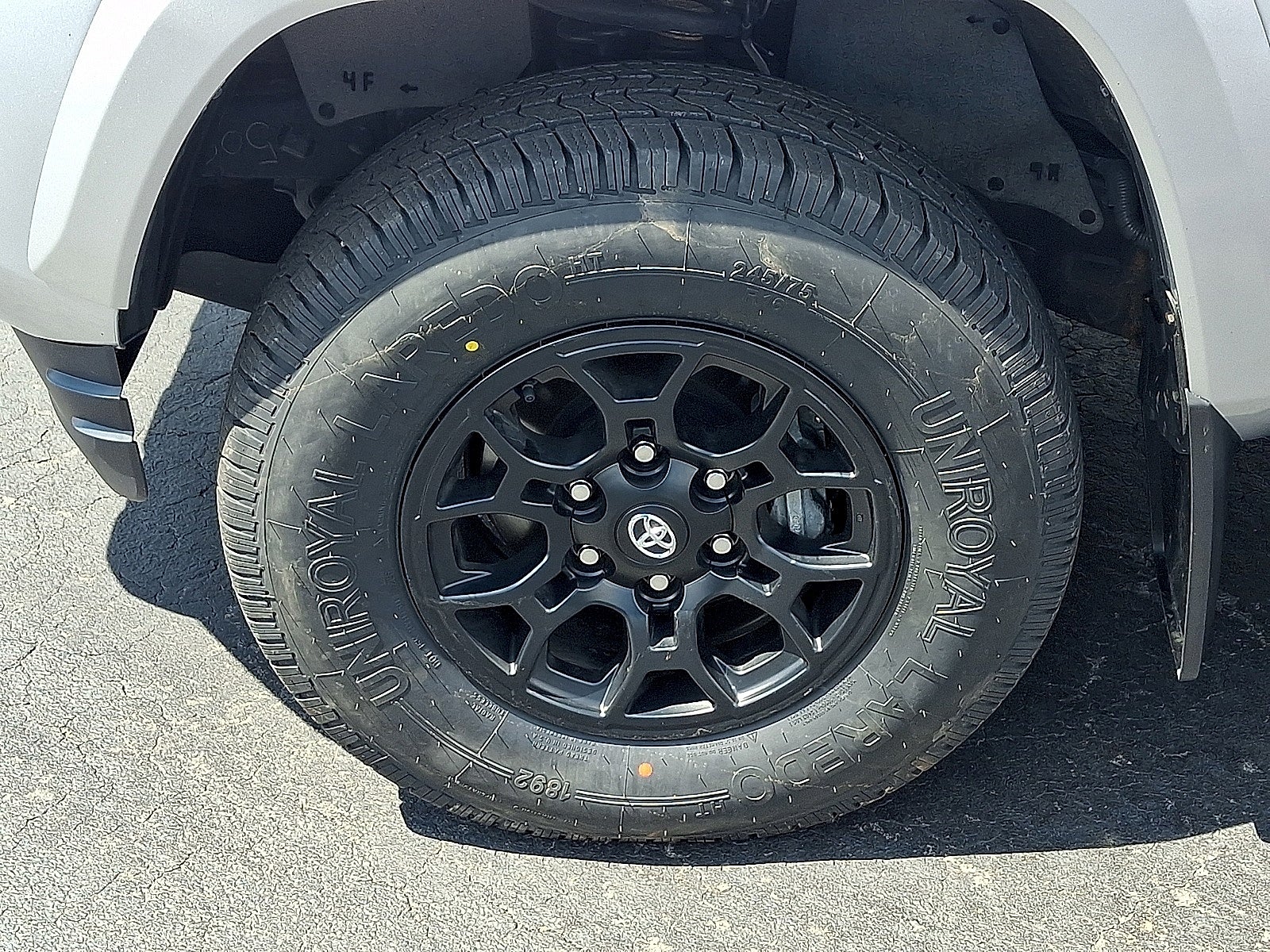 2022 Toyota Tacoma 4WD SR