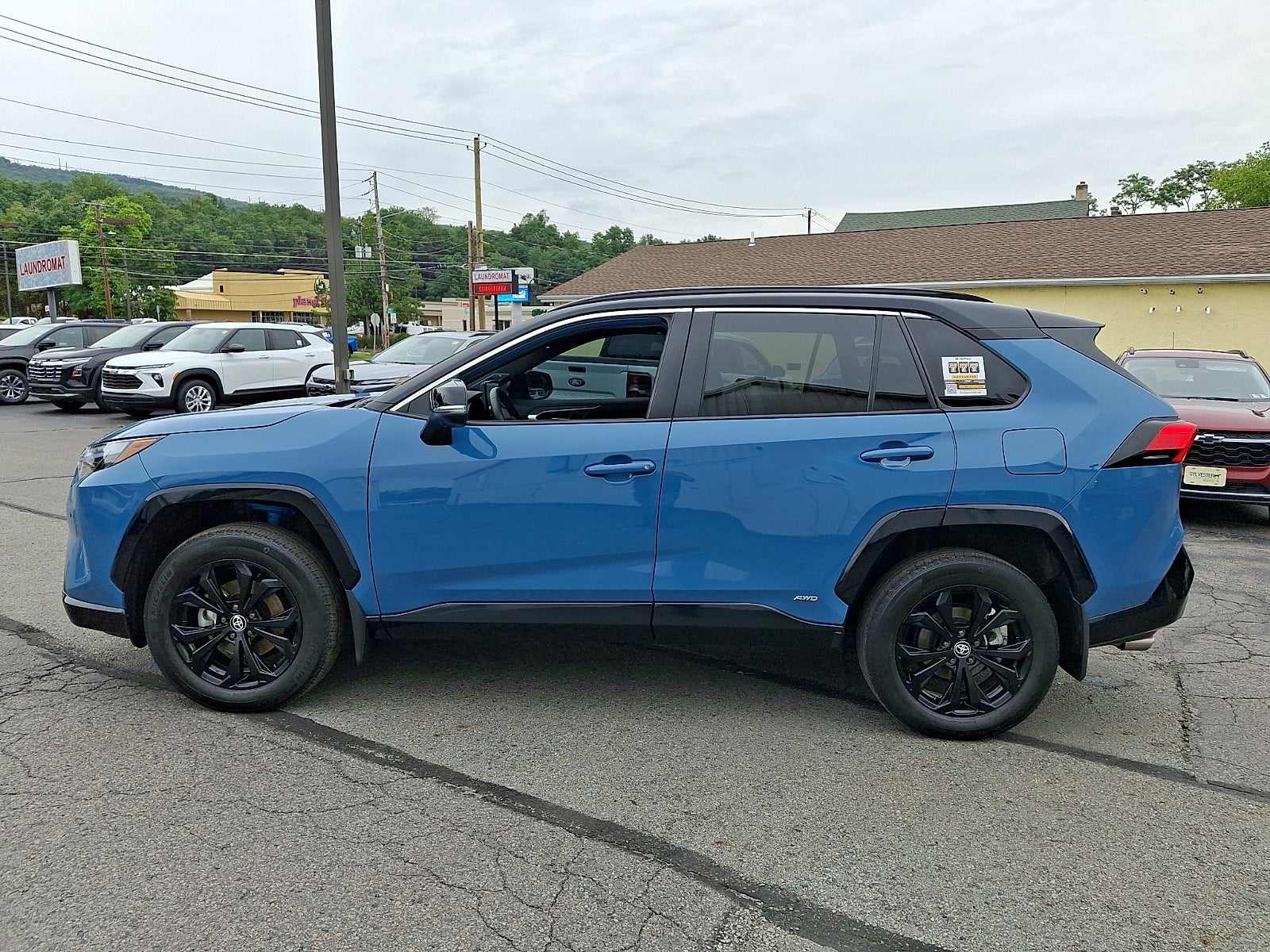 2023 Toyota RAV4 Hybrid XSE