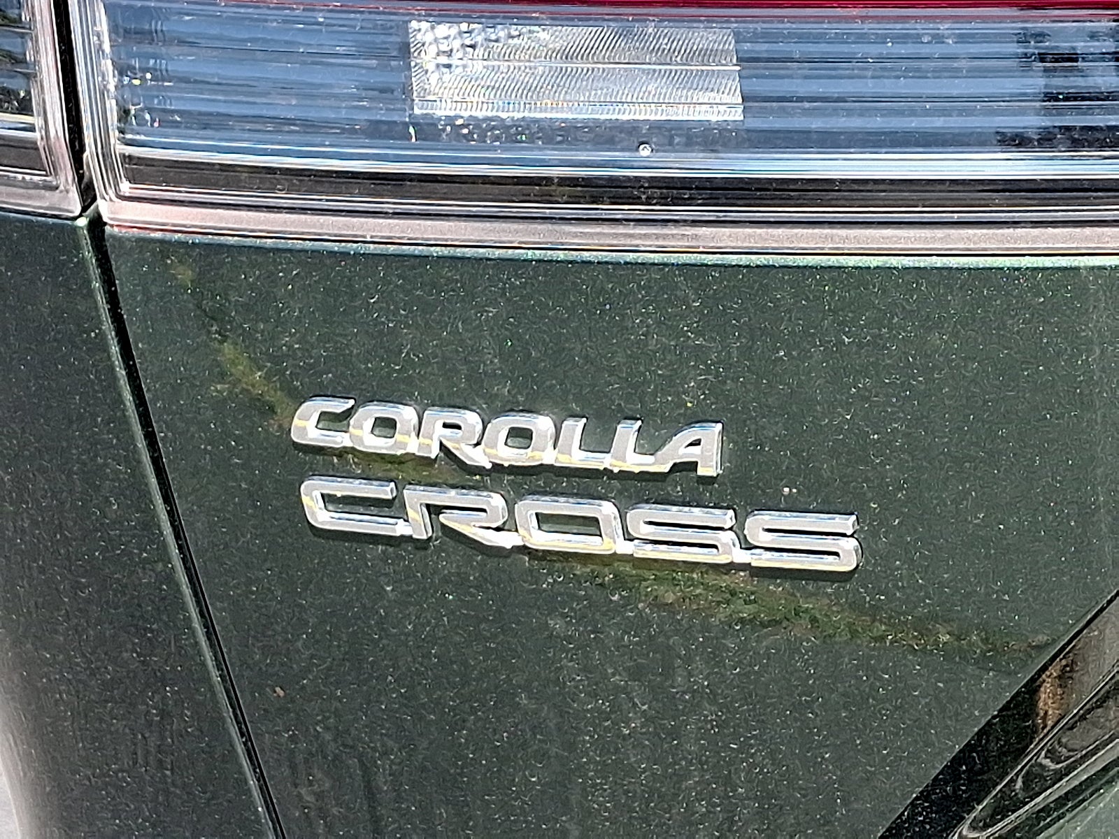 2024 Toyota Corolla Cross XLE