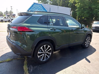 2024 Toyota Corolla Cross XLE