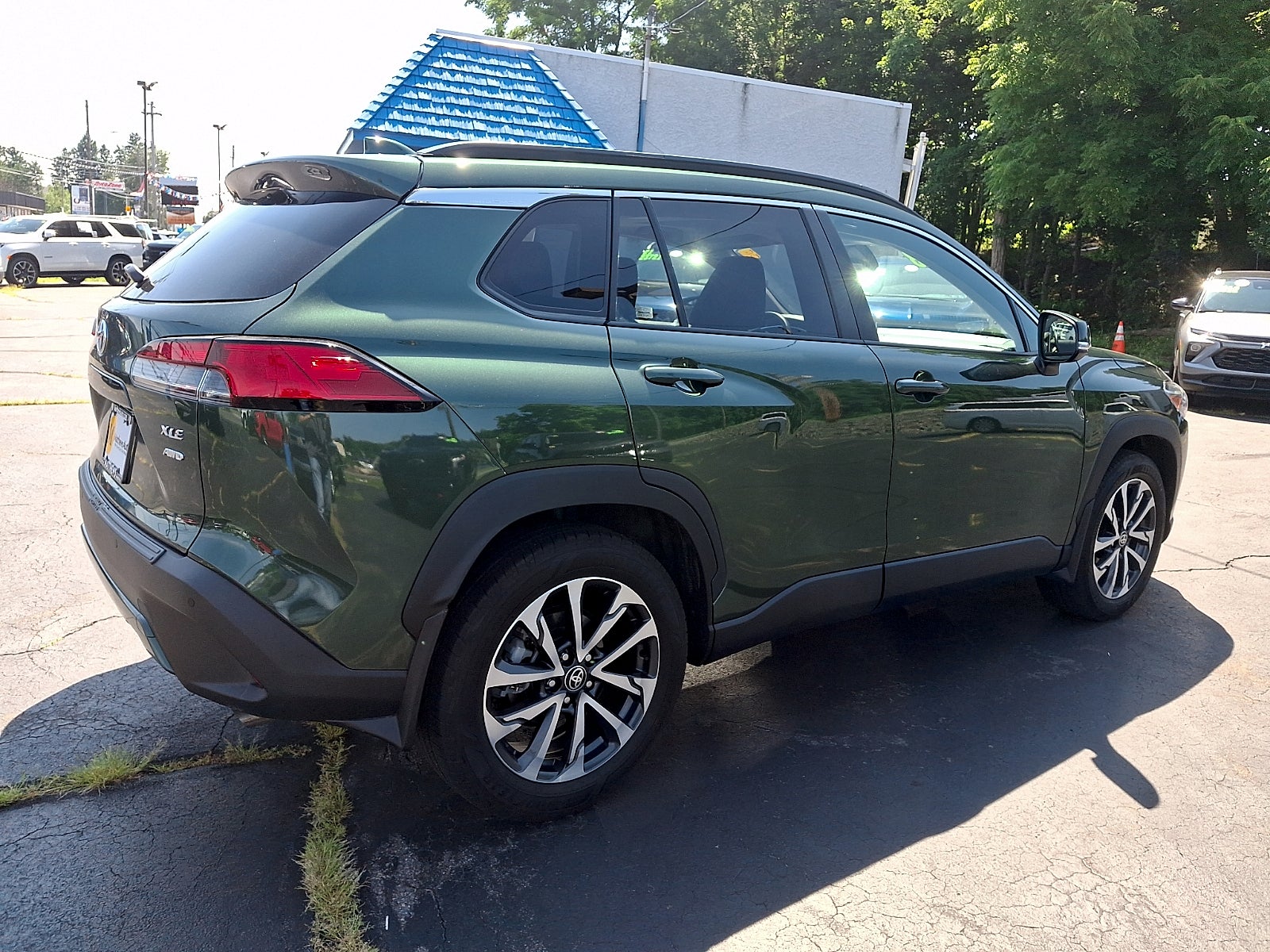 2024 Toyota Corolla Cross XLE