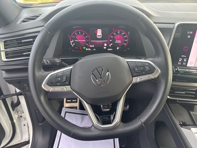 2024 Volkswagen Atlas Cross Sport 2.0T SEL R-Line