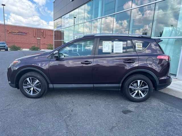 2018 Toyota RAV4 XLE