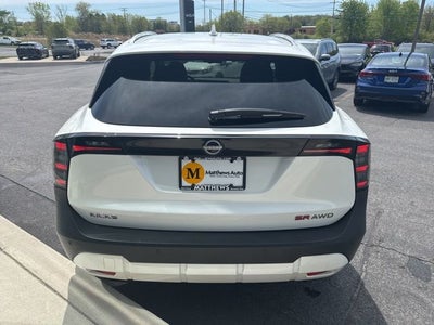 2025 Nissan Kicks SR