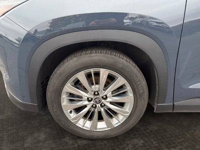 2024 Toyota Grand Highlander Platinum