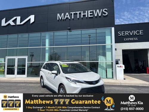 2025 Toyota Sienna Limited 7 Passenger