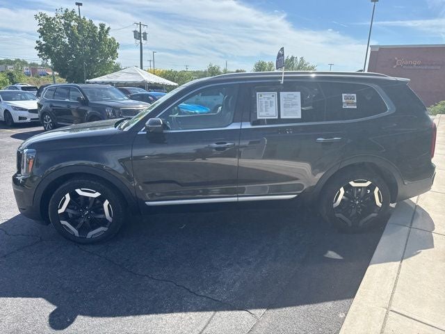 2023 Kia Telluride S
