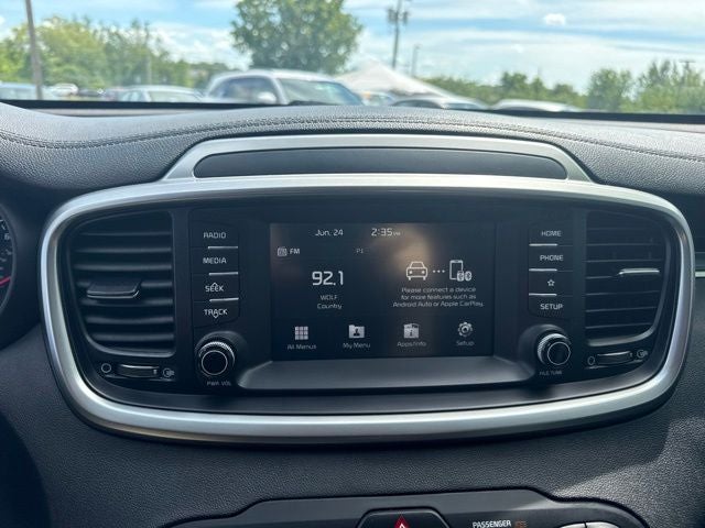 2020 Kia Sorento LX