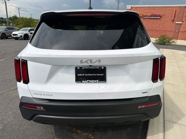 2023 Kia Sorento LX