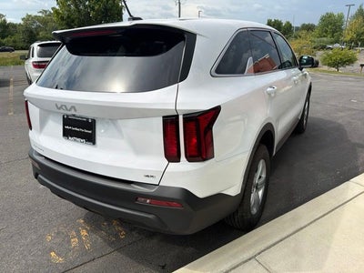2023 Kia Sorento LX