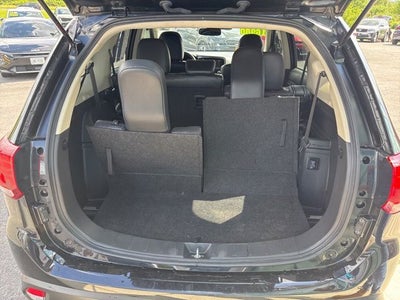 2020 Mitsubishi Outlander ES