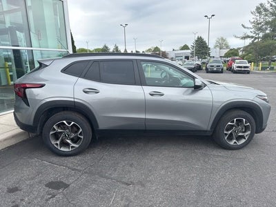 2024 Chevrolet Trax LT