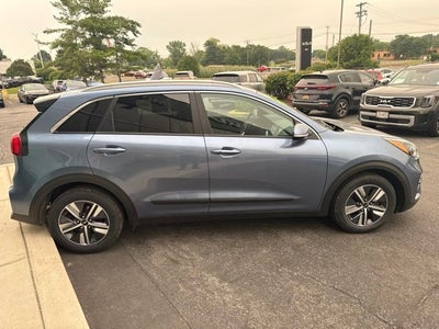 2022 Kia Niro EX Premium