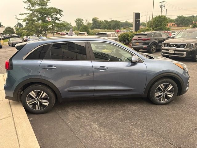 2022 Kia Niro EX Premium