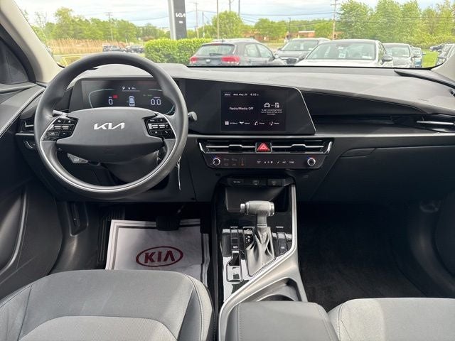 2023 Kia Niro LX