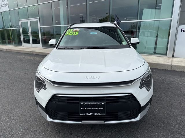 2023 Kia Niro LX