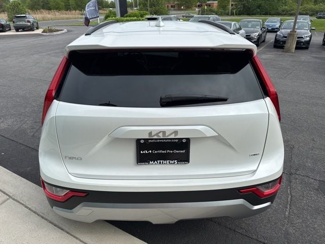 2023 Kia Niro LX