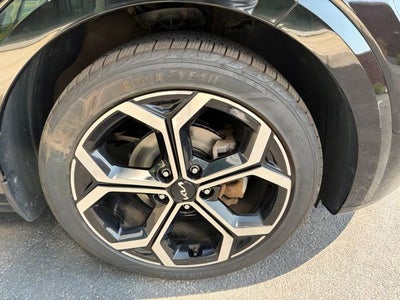2023 Kia Niro EX Touring