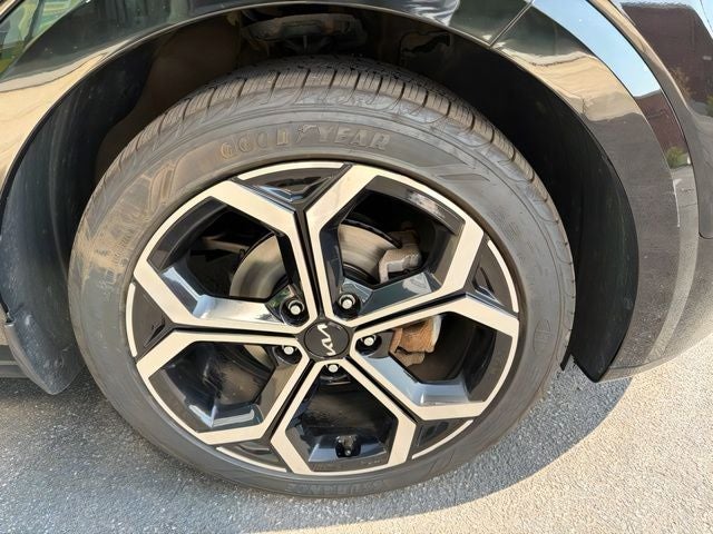 2023 Kia Niro EX Touring