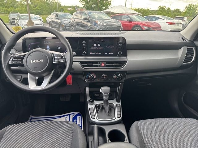 2024 Kia Seltos LX