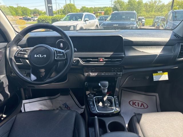 2024 Kia Seltos EX