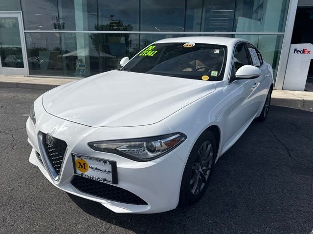 2020 Alfa Romeo Giulia Base