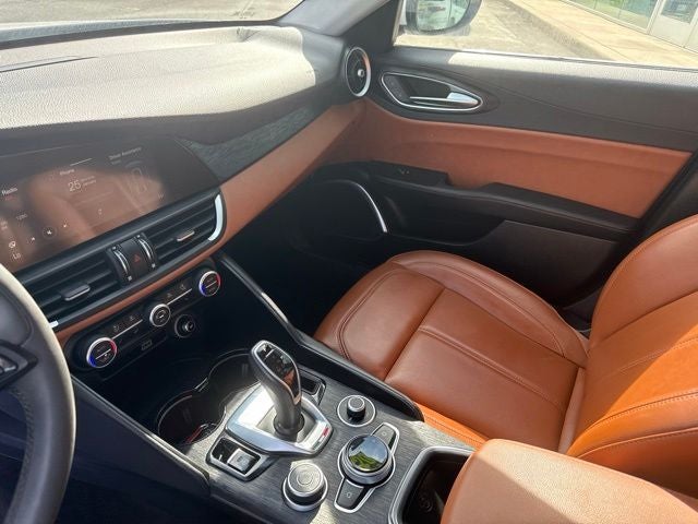 2020 Alfa Romeo Giulia Base