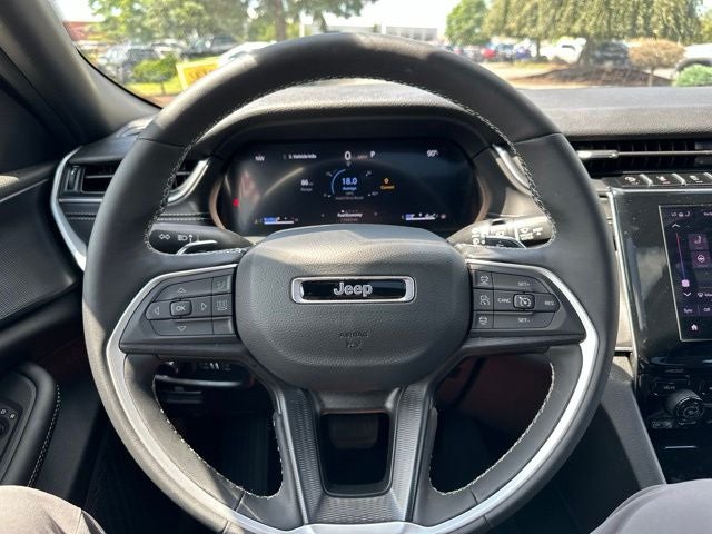 2025 Jeep Grand Cherokee Laredo X