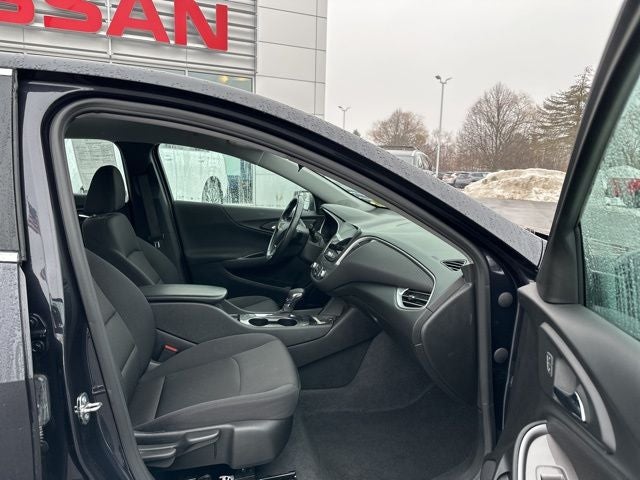 2022 Chevrolet Malibu RS