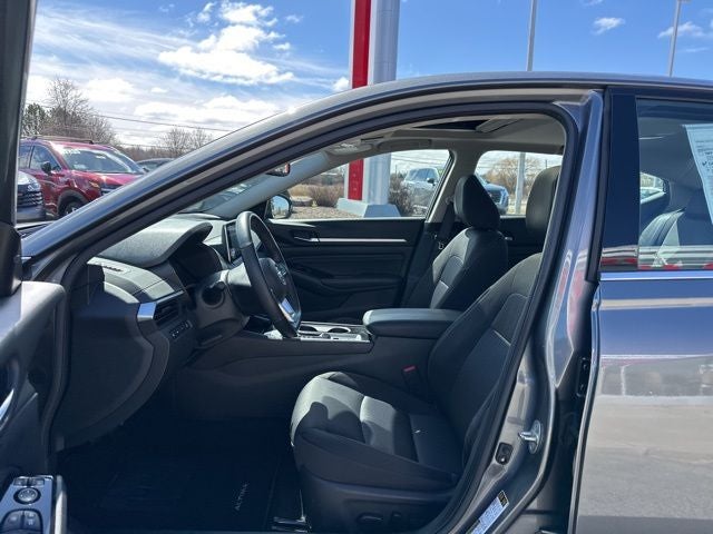 2020 Nissan Altima 2.5 SV