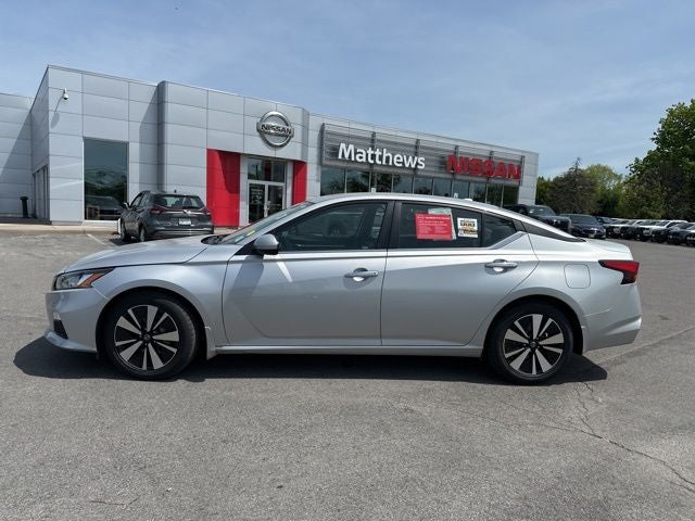 2022 Nissan Altima 2.5 SV