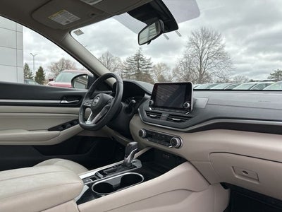 2021 Nissan Altima 2.5 SV