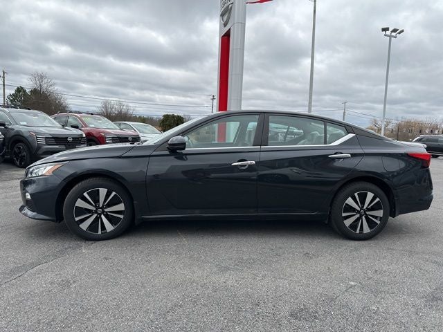 2021 Nissan Altima 2.5 SV