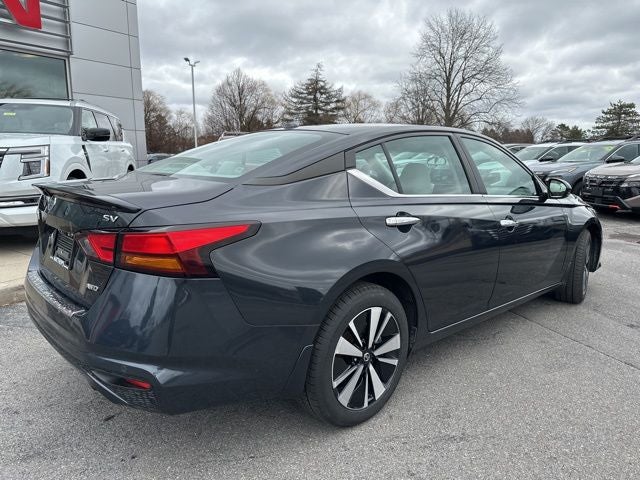 2021 Nissan Altima 2.5 SV