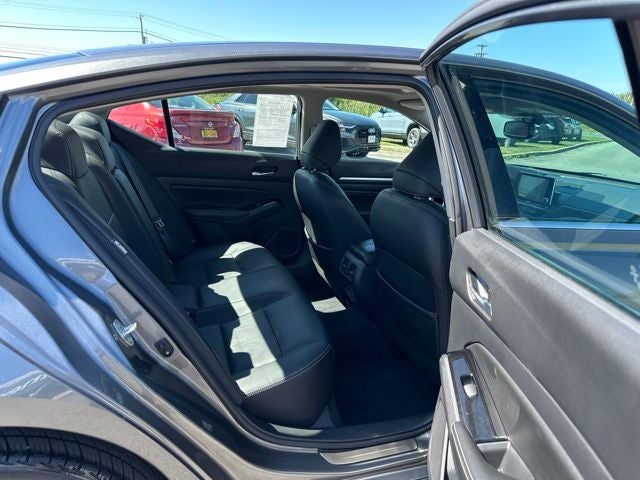 2020 Nissan Altima 2.5 Platinum