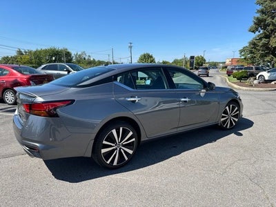 2020 Nissan Altima 2.5 Platinum