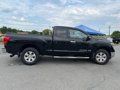 2018 Nissan Titan SV
