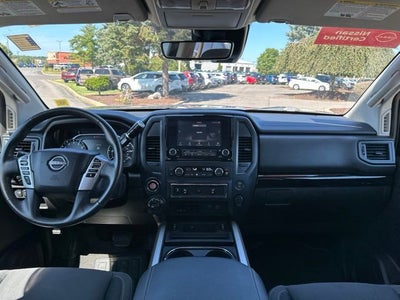 2024 Nissan Titan SV