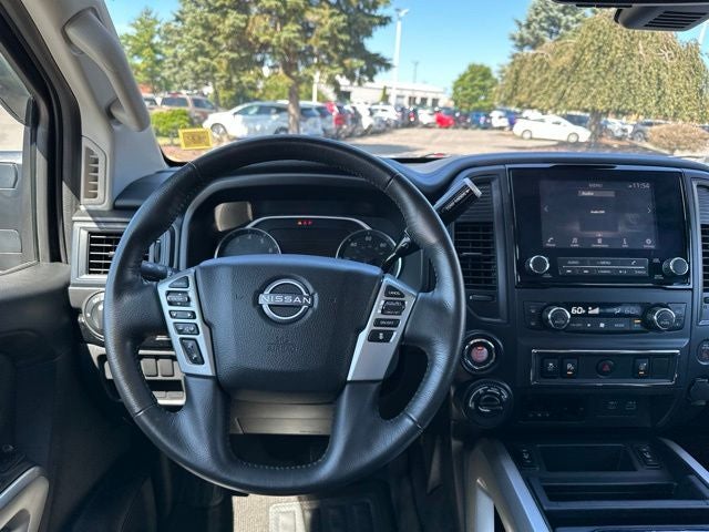 2024 Nissan Titan SV