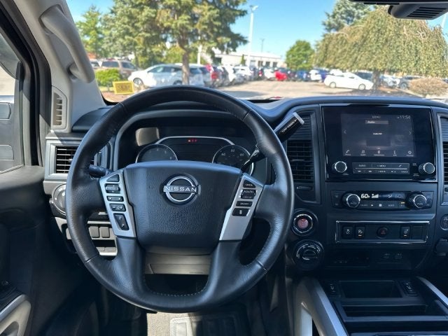 2024 Nissan Titan SV
